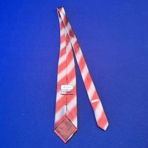 Giorgio Armani Red And Silver Silk Mens Tie 57" Length 3.5" Wide